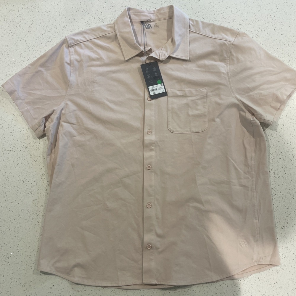 VRST Pink short sleeve button-up shirt XL NWT‎